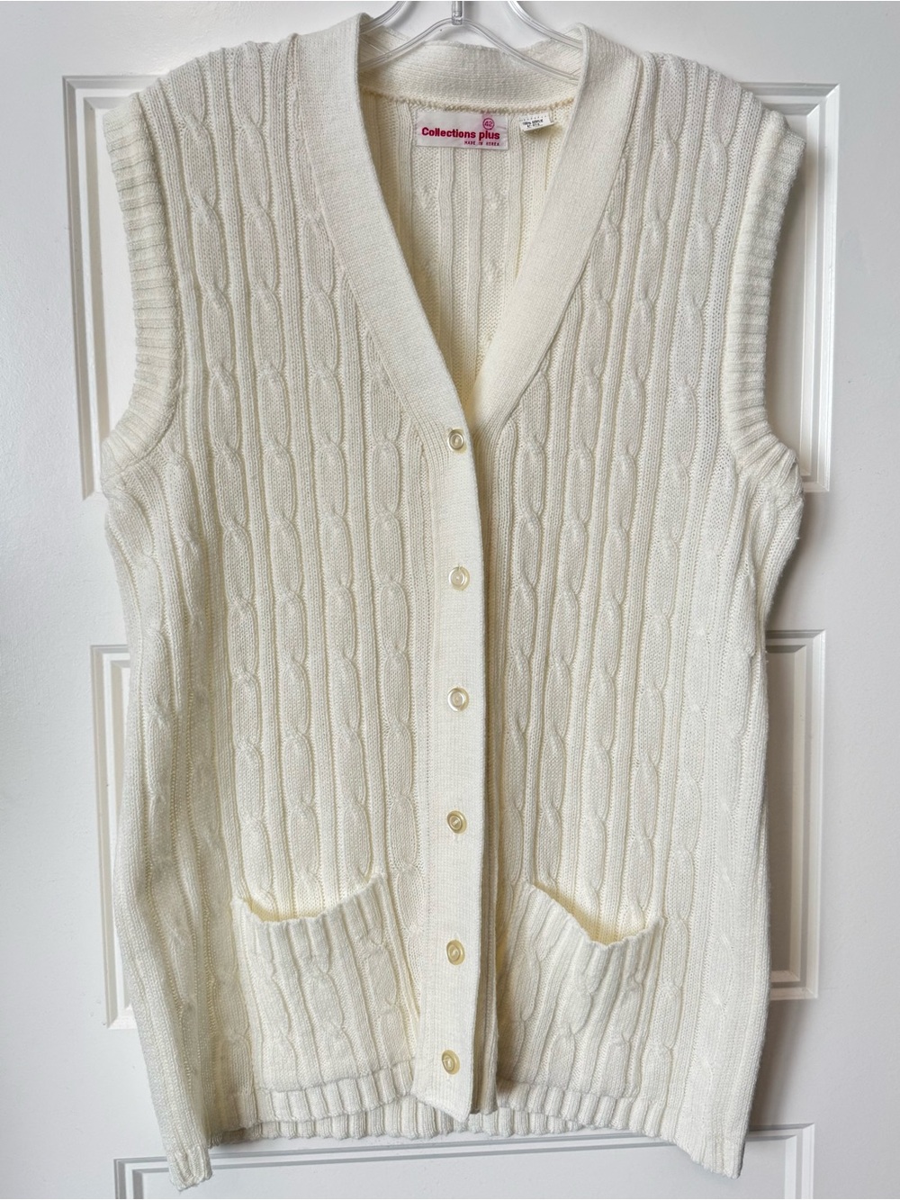 Vintage Collections Plus Cable Knit Sweater Vest Ivory Button Front Size 42